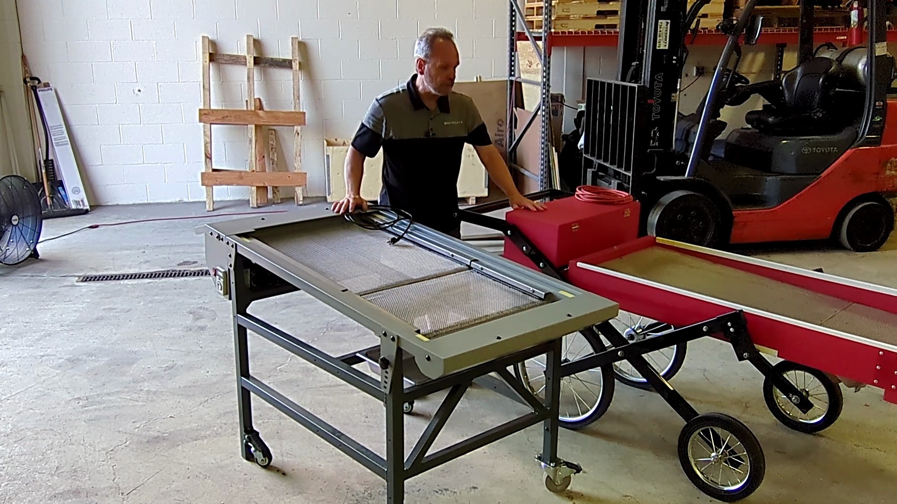 Dan Lonowski Comparing Screen Table Pro with the Brockwood Comparing Screen Table Pro with the Brockwood